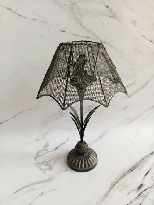 Świecznik lampka na tealight ćmy