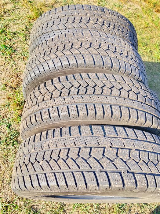 Opony zimowe Sunfull SF982 komplet r prod 2020