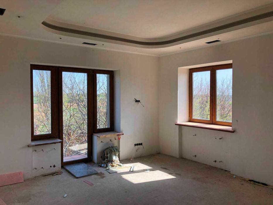 Продажа эксклюзивного дома Киевская обл. с.Пинчуки (1330 кв.м.)