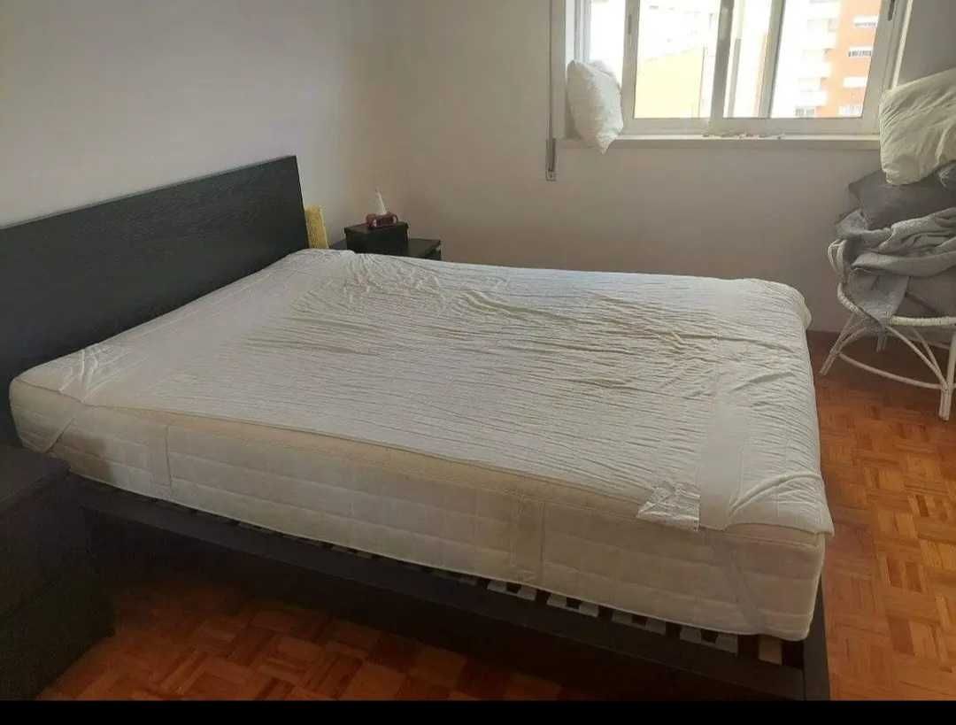 Vendo quarto de casal
