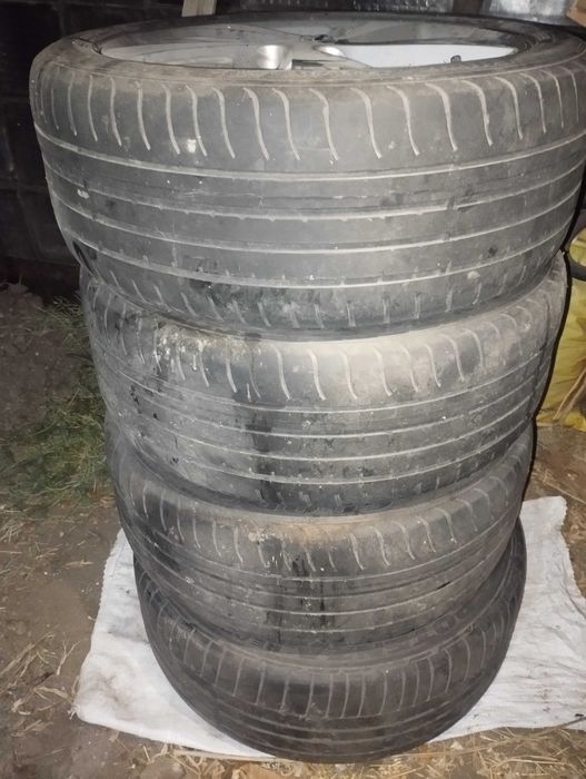 Колеса в сборі 215/50/17