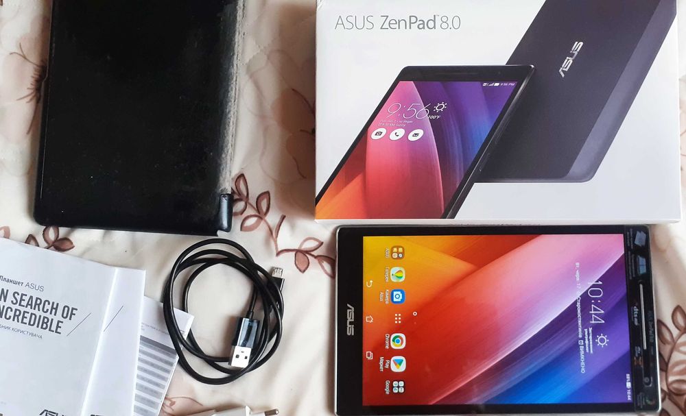 Планшет ASUS ZenPad Z380M (2GB/16GB) с IPS экраном 8.0” + чехол