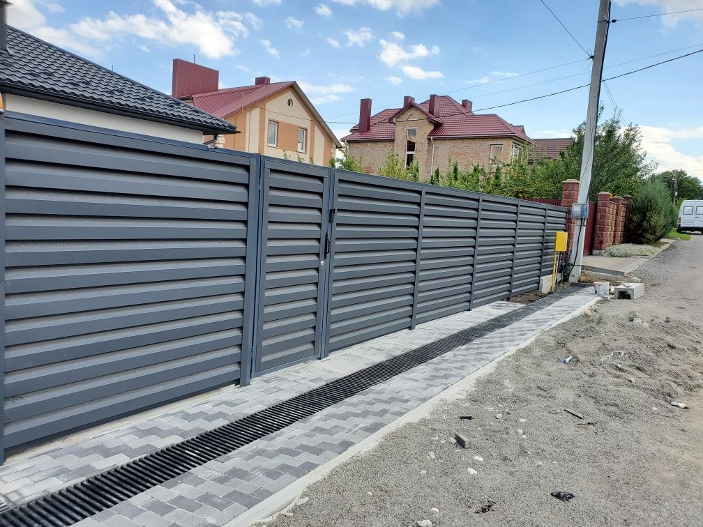 Паркан Жалюзі, Ранчо