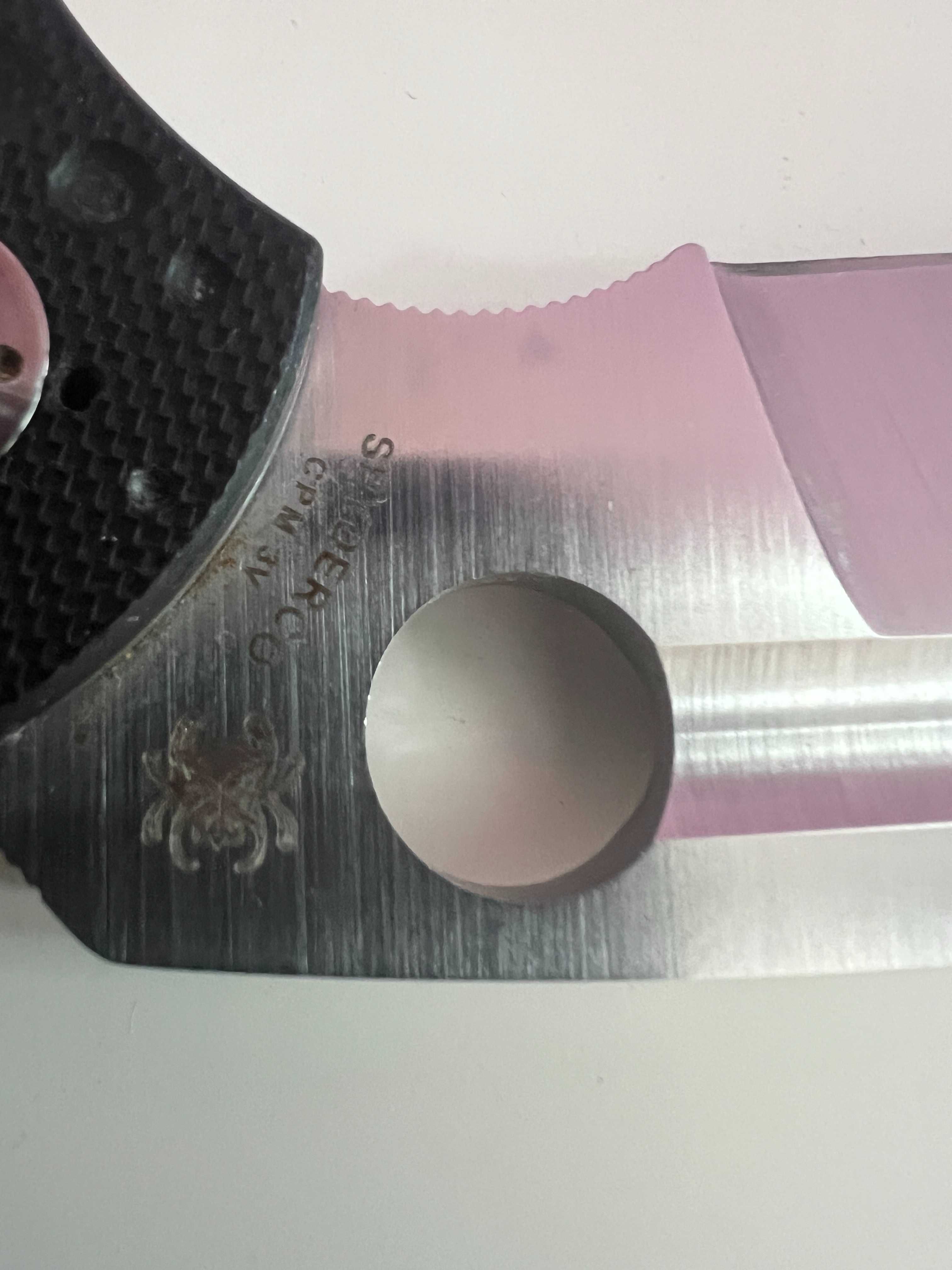 Nóż Spyderco Tuff