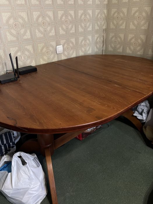 Стіл дубовий розкладний