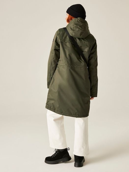 Куртка жіноча демисезонна Regatta 14 розмір, зеленого кольору.