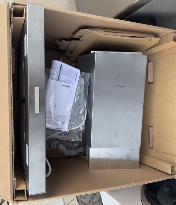 Exaustor BOSCH DWB66BC50 (621 m3/h - 60 cm - Inox)