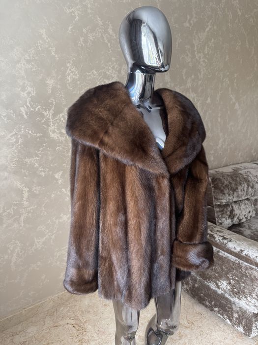 Норкова шуба , норка  , великий розмір .