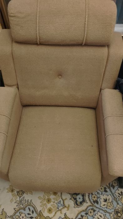 Два м'яких крісла (Чехія)