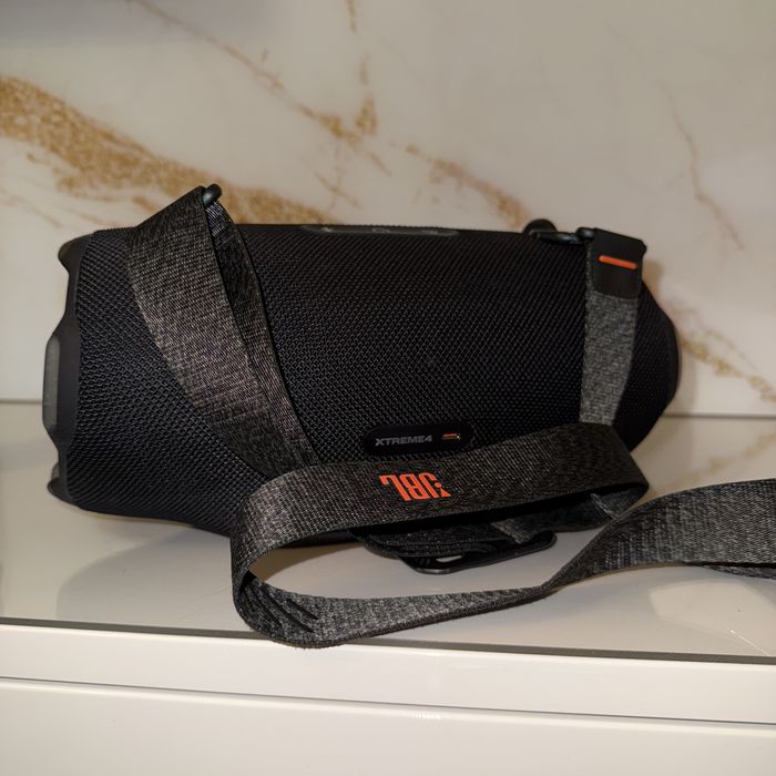 Jbl xtreme 4, charge 6, flip 7 black розпаковані
