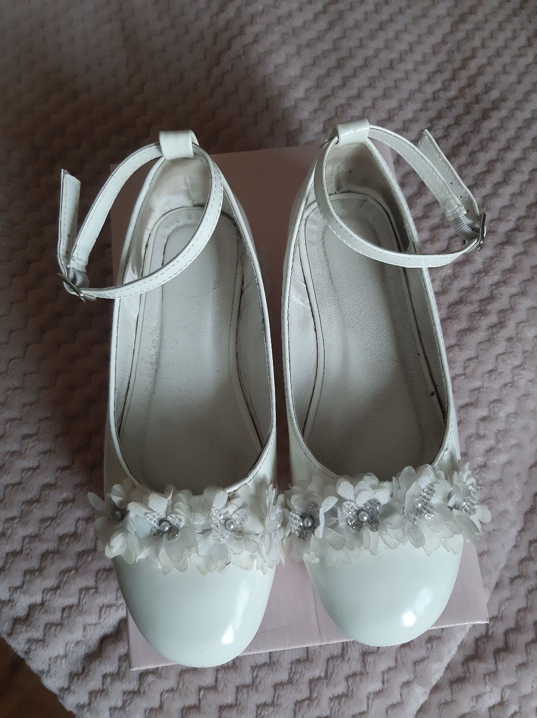 Buty Komunijne Białe Eleganckie CCC