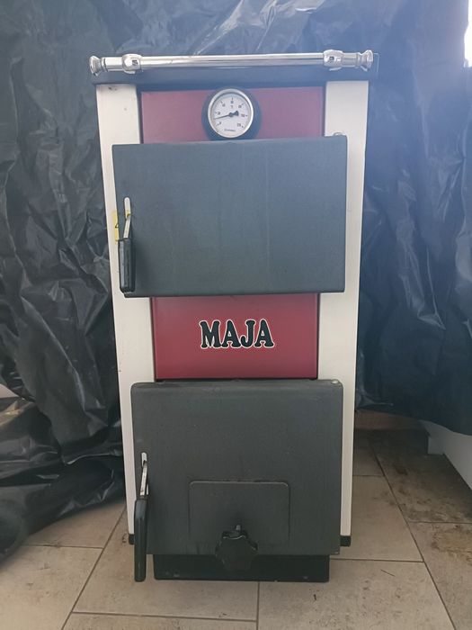 Piec z płaszczem wodnym MAJA