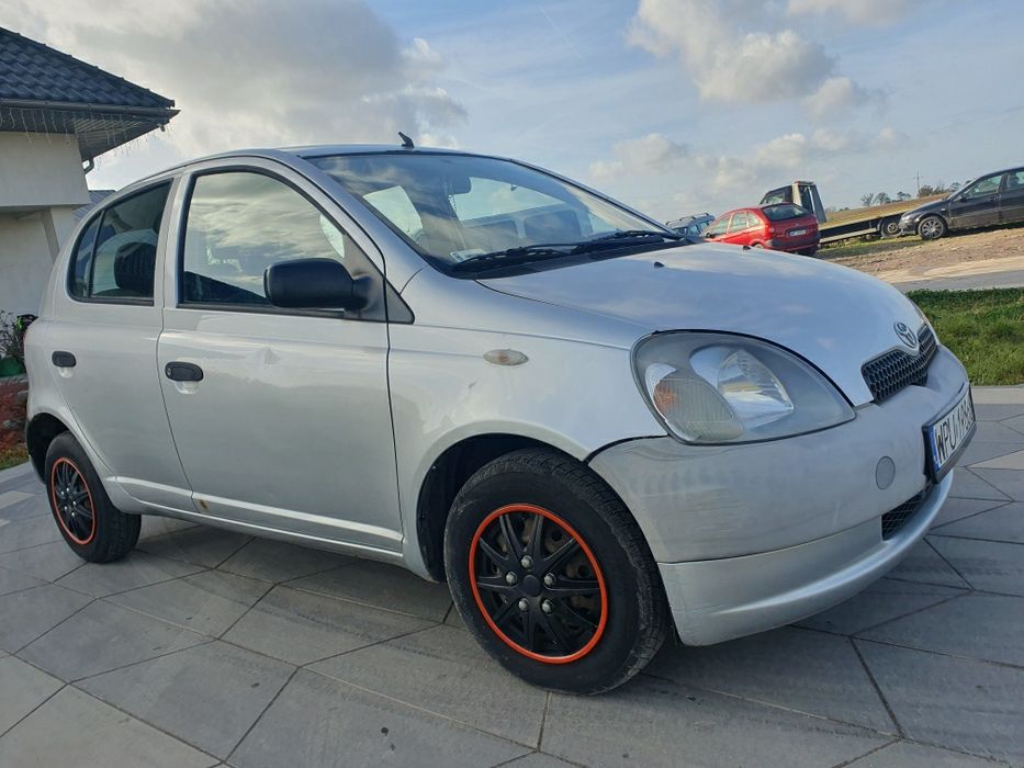 TOYOTA Yaris / / 1.0 Benzyna  / / Export  / /