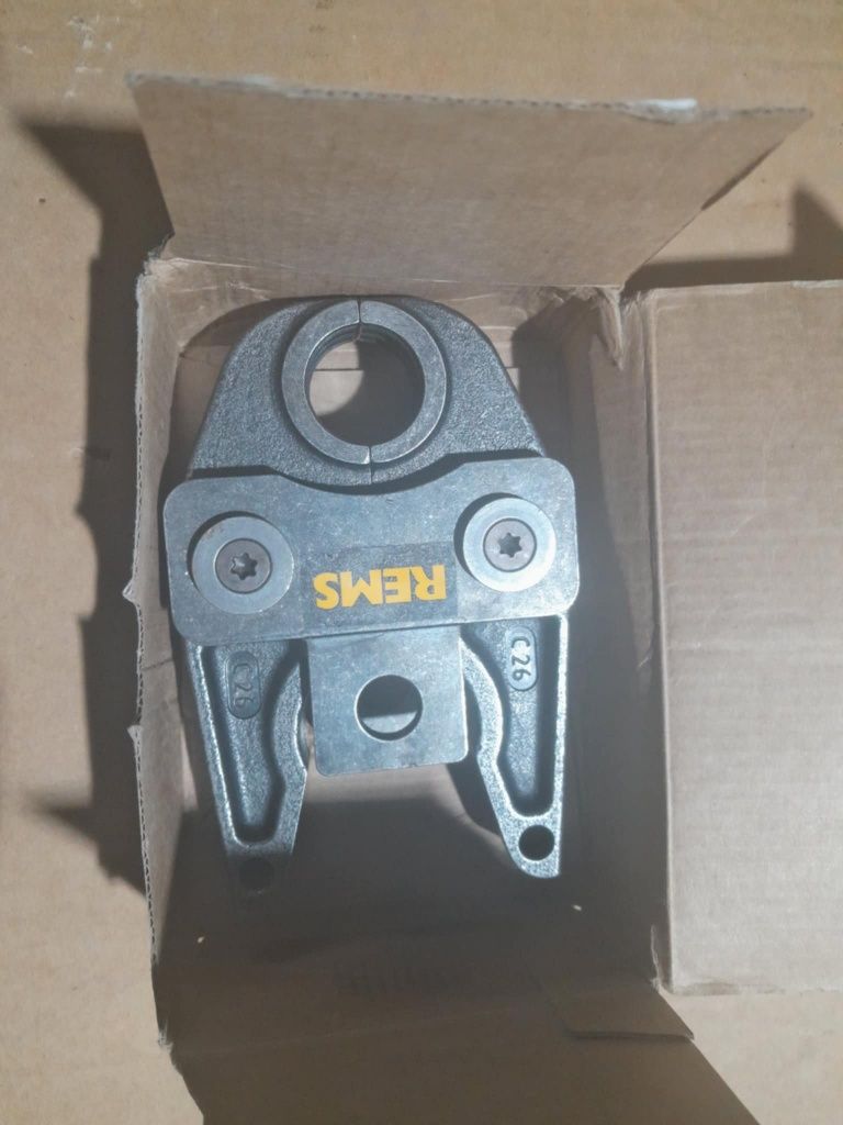 nowe zaciski rems c26