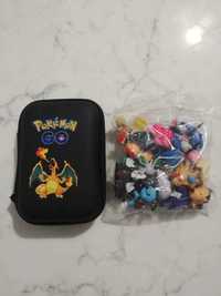 Zestaw 24 figurek pokemon + czarne etui Charizard