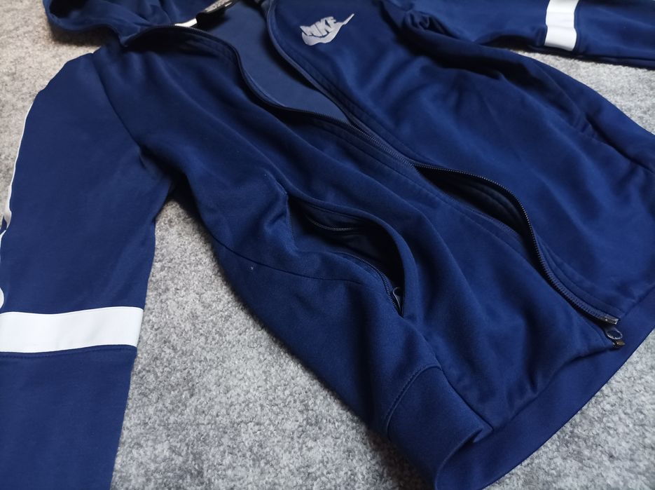 Bluza sportowa Nike 146 158 rozpinana z kapturem