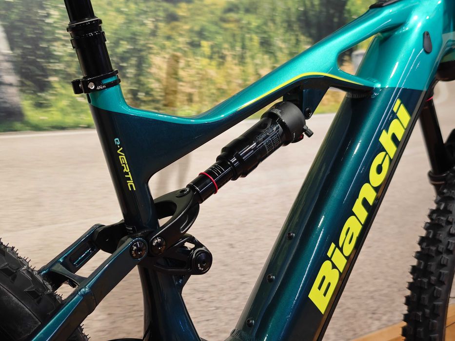 Nowy rower elektryczny Bianchi E-VERTIC FX-Type 9.1 Bosch 800Wh