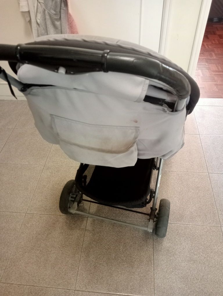 Carrinho duo da Zyppi