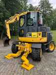 Komatsu 98MR  koparka kołowa komatsu 98 mr