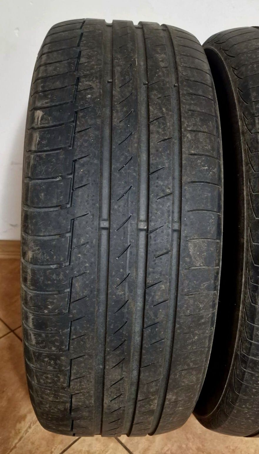 Opony letnie Continental rozmiar 235/55 K 18 V
Komplet 4 sztuki