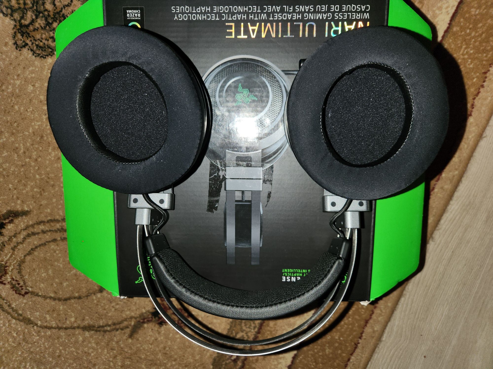 Навушники Razer Nari Ultimate Wireless