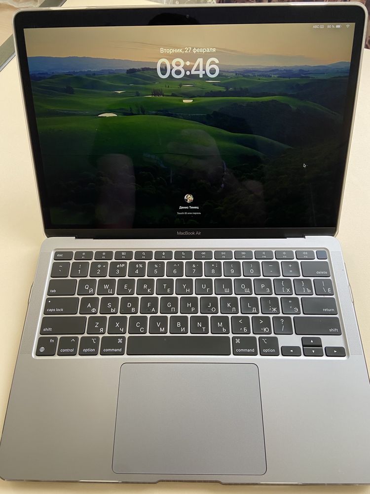 MacBook Air 2020, M1, 8/256