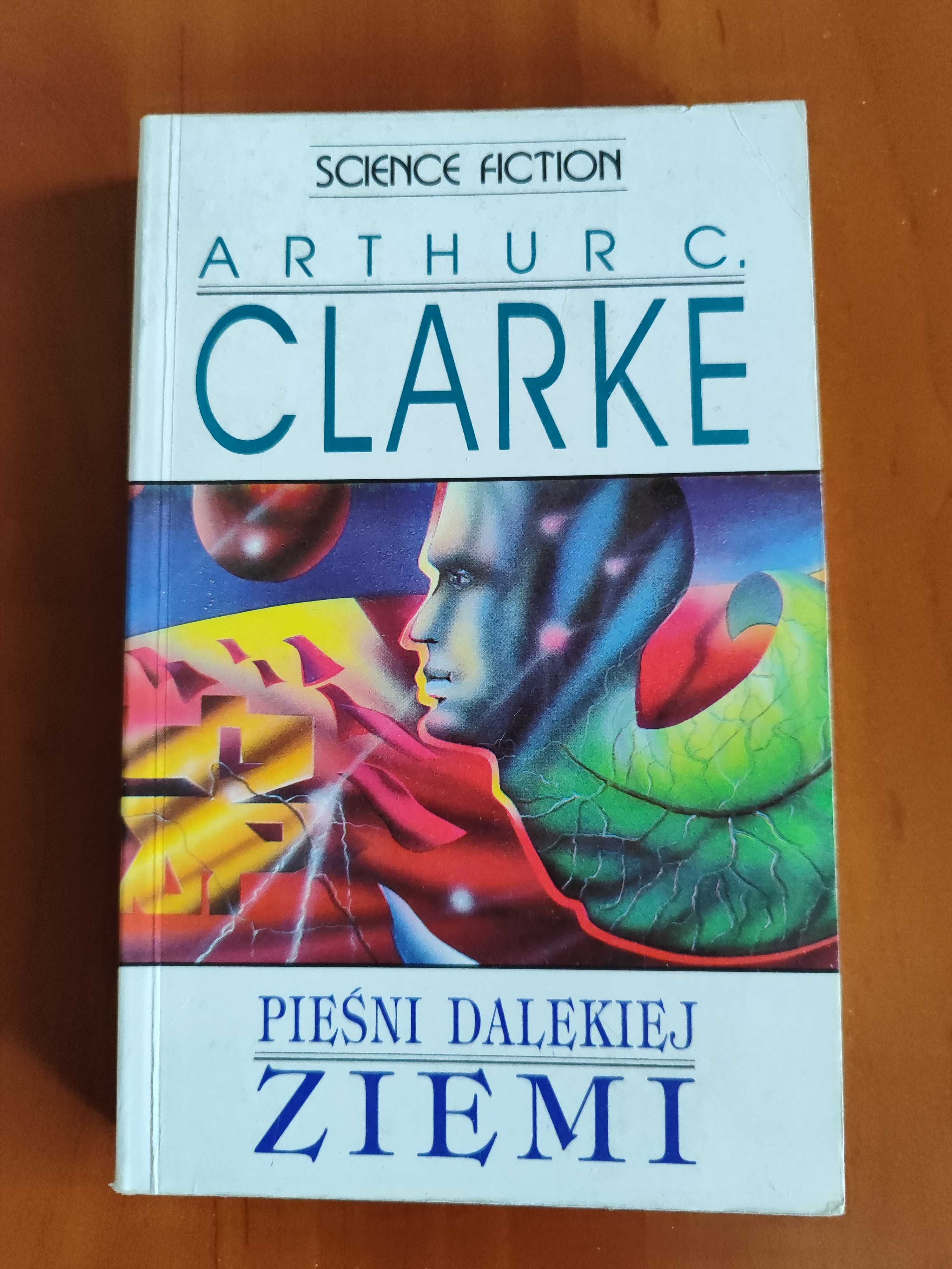 Pieśni dalekiej Ziemi Arthur C. Clarke