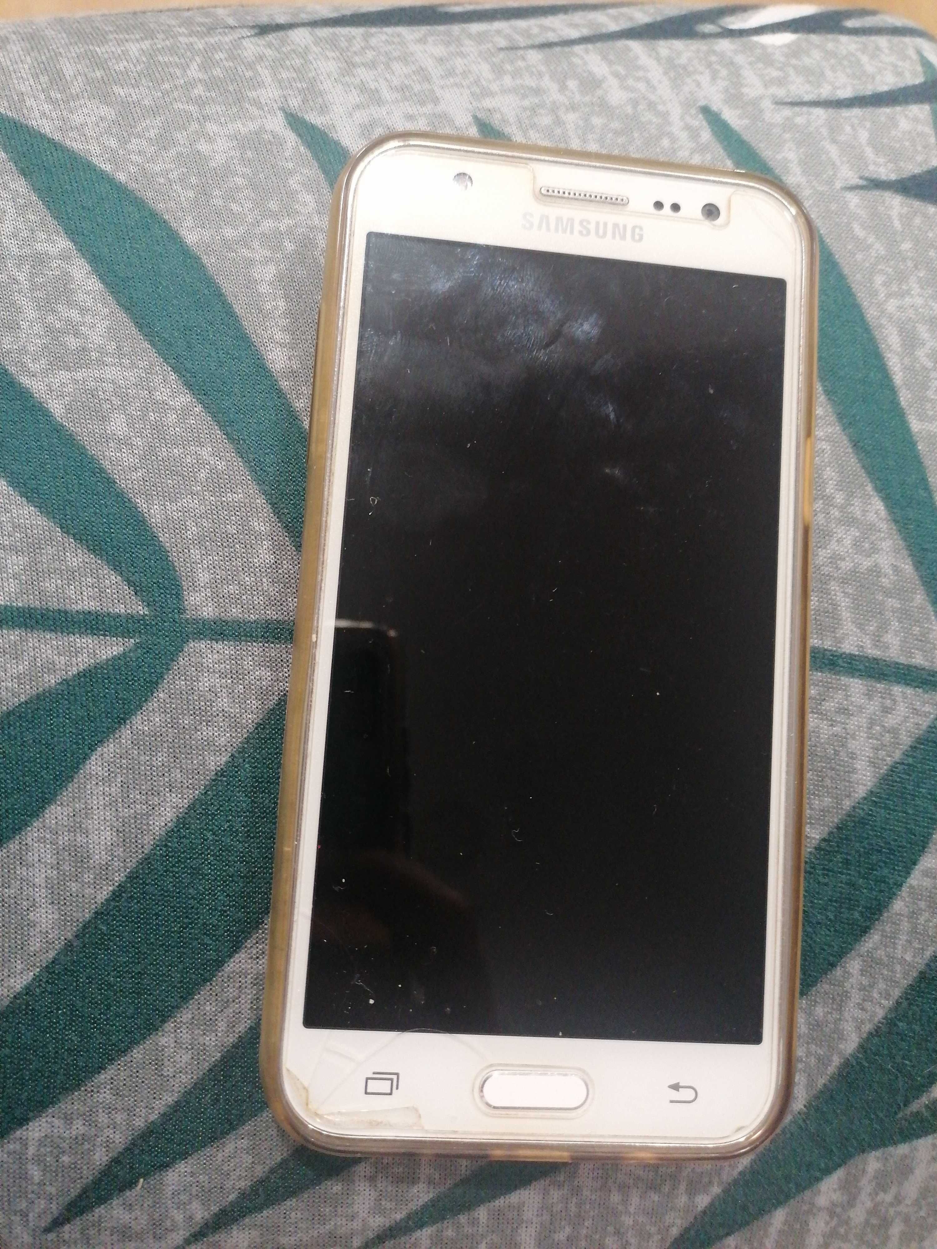 Samsung galaxy J52016