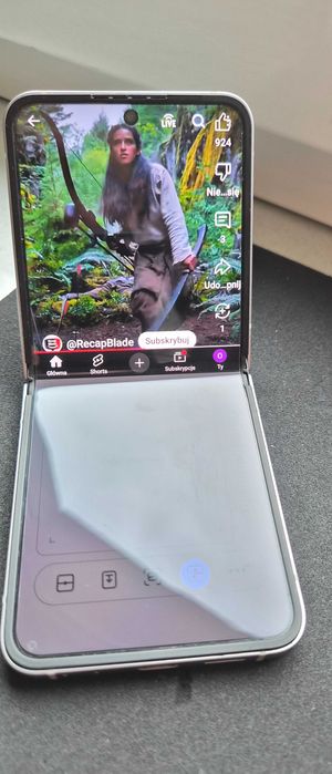 Samsung Galaxy Z Flip6   12/512Gb  gwarancja