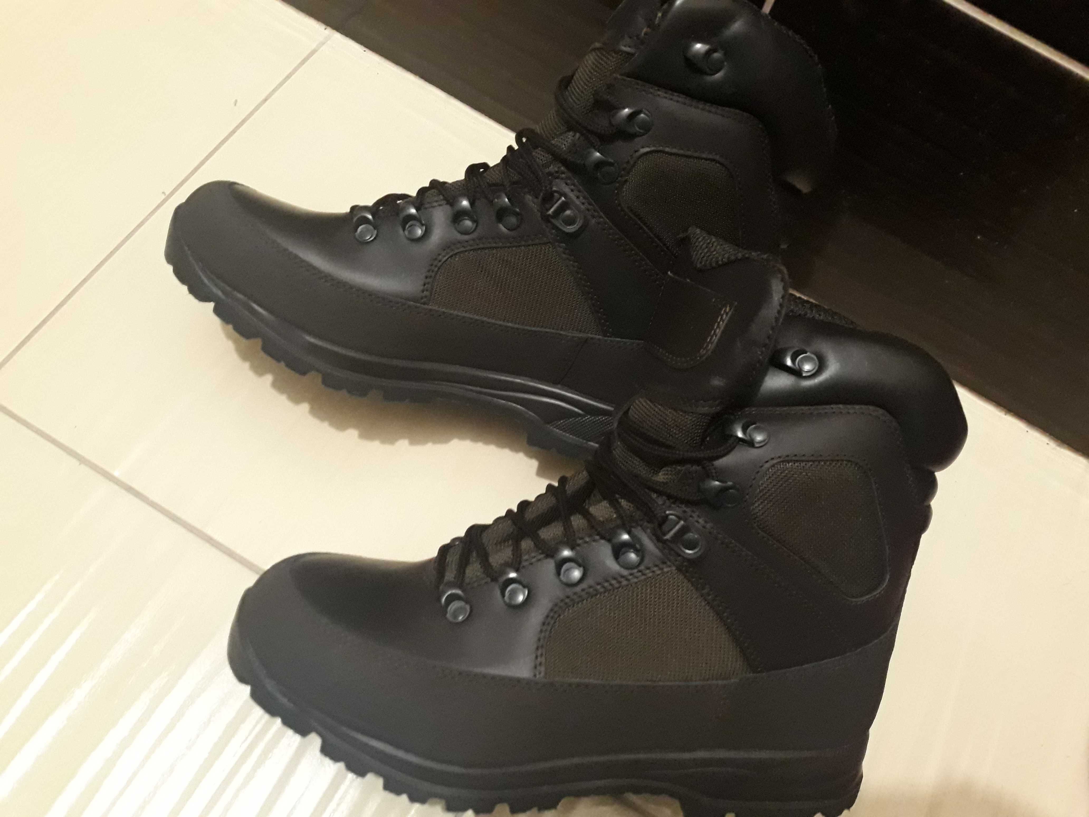 Buty taktyczne trzewiki MON 2 roz. 42 nowe.
