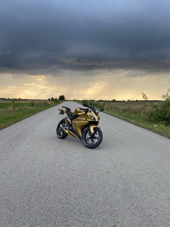 Yamaha Yzf R125 (stan idealny)