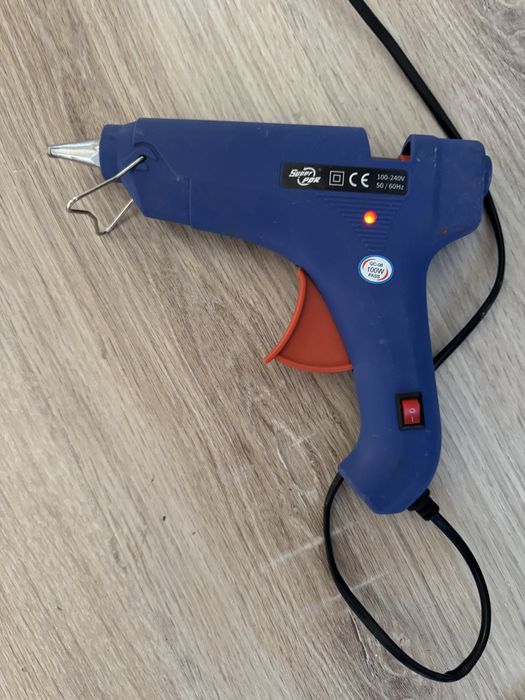 Pistolet do kleju na gorąco 11mm