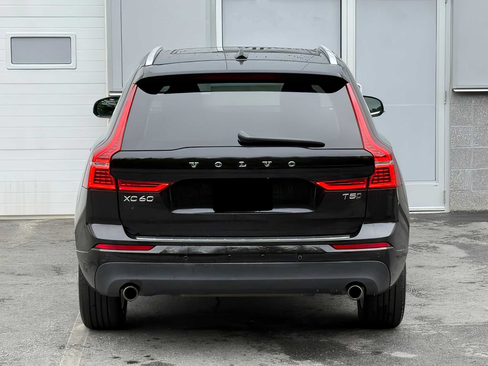 2020 Volvo XC60 T5 Momentum
