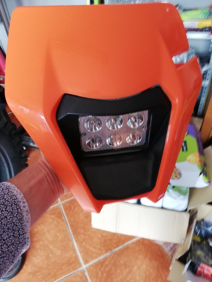 Faróis ópticas  ktm husqvarna led e normal