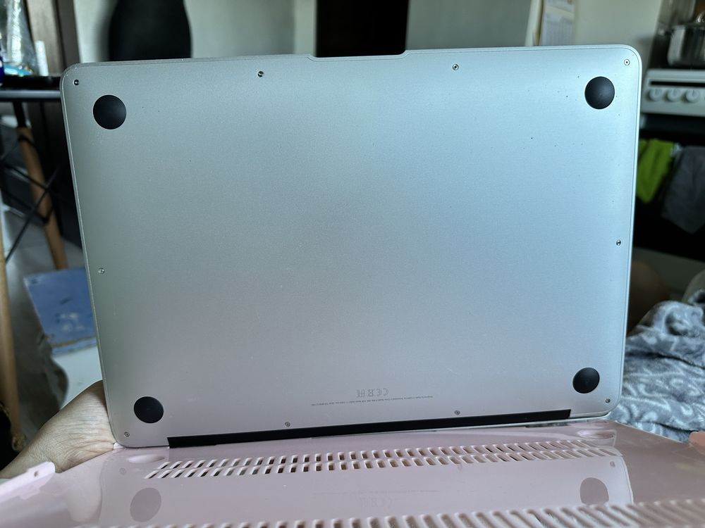 Laptop APPLE MacBook Air 13 i5/8GB/128GB SSD/MacOS