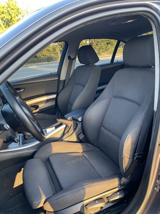 Продам BMW E90 330XI 2006р.