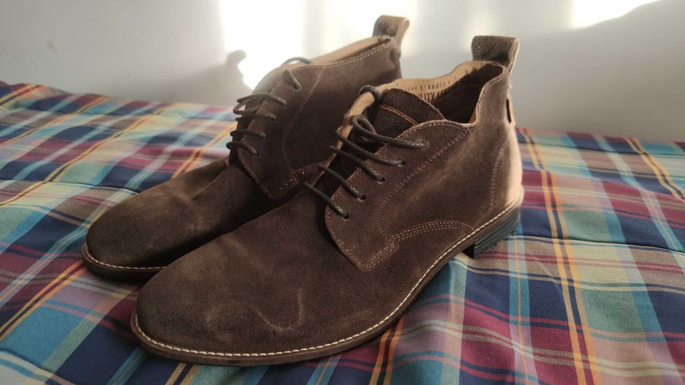 Chukka Levi's camurça ¡¡¡NOVAS!!!