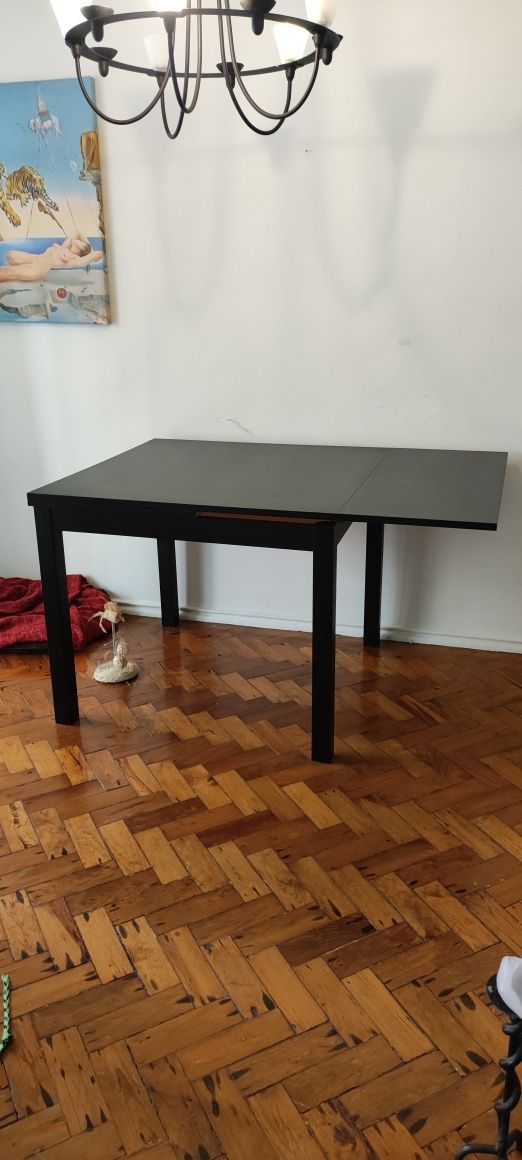 Mesa extensível, cor preta