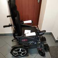 elektryczny wózek inwalidzki AT52320
