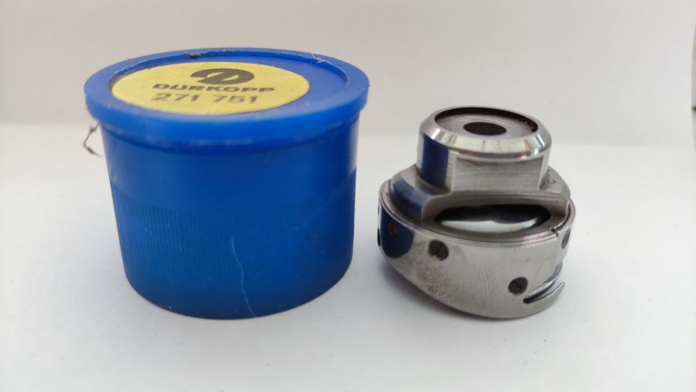 Челнок Durkopp 271 751