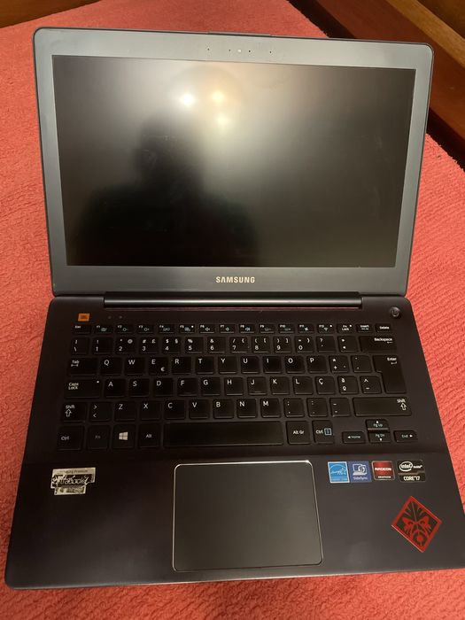 Portátil Samsung I7 modelo NP730U3E-X04PT