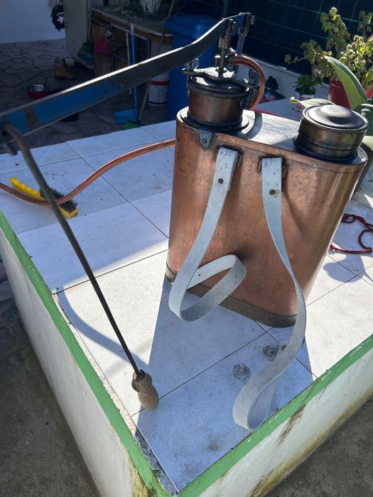 Pulverizador em Latão