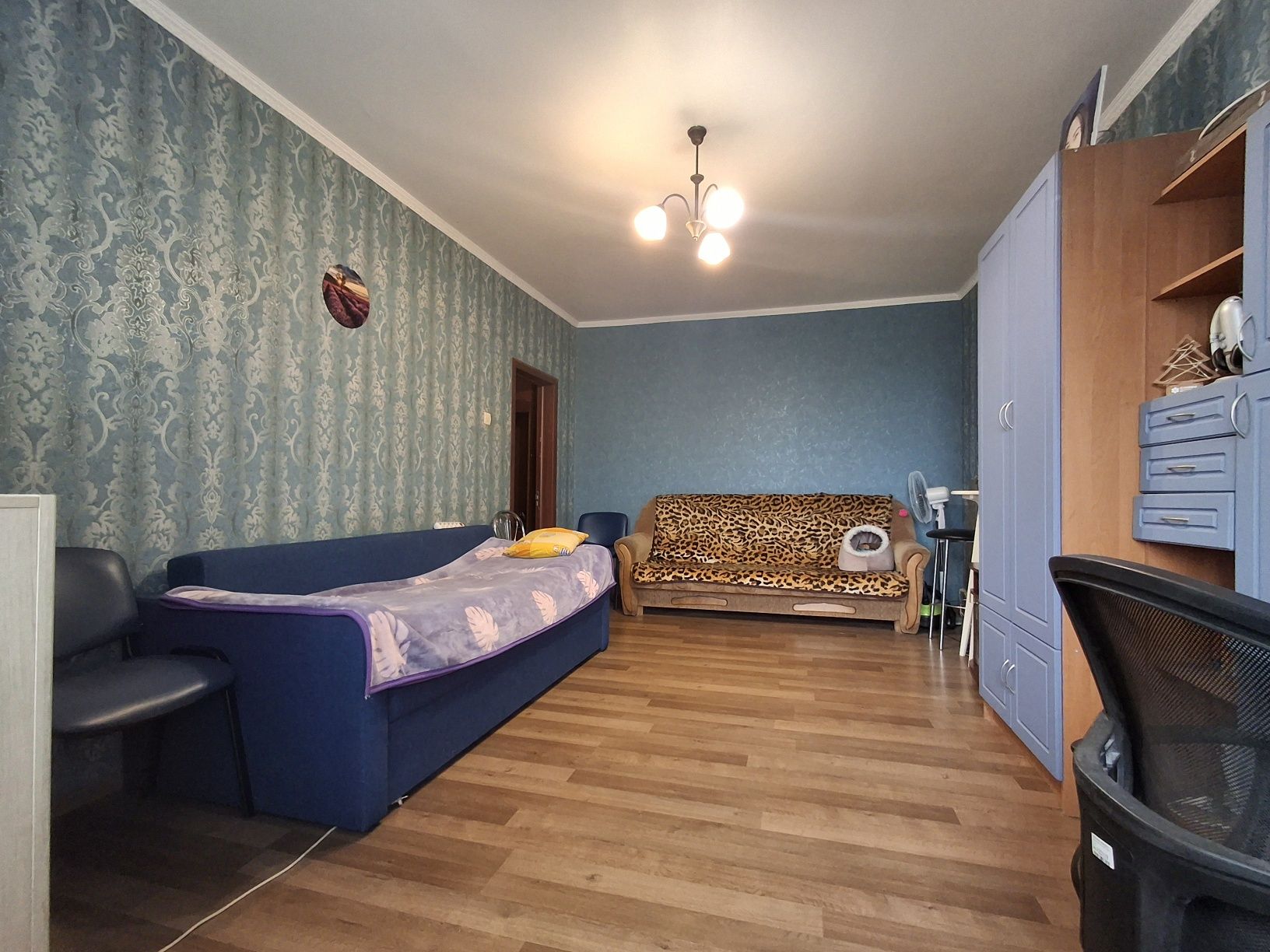 Купити 2 кімнатну квартиру з ремонтом 54000