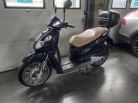 Skuter Piaggio Carnaby 250 wtrysk 4T - 2009 (jak Beverlly, Xmax) A2