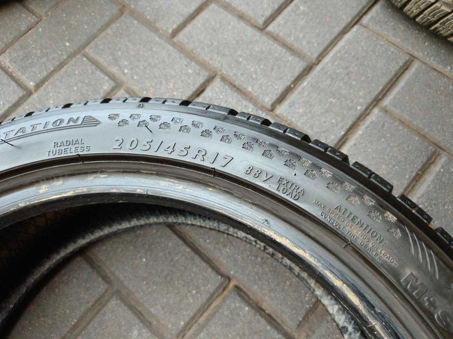 205/45 88V R17 DUNLOP Winter Sport 4D RSC 8mm 2022r Zimowe Opony 2szt