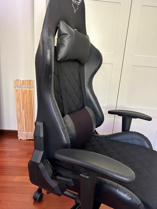 Cadeira Gaming Trust