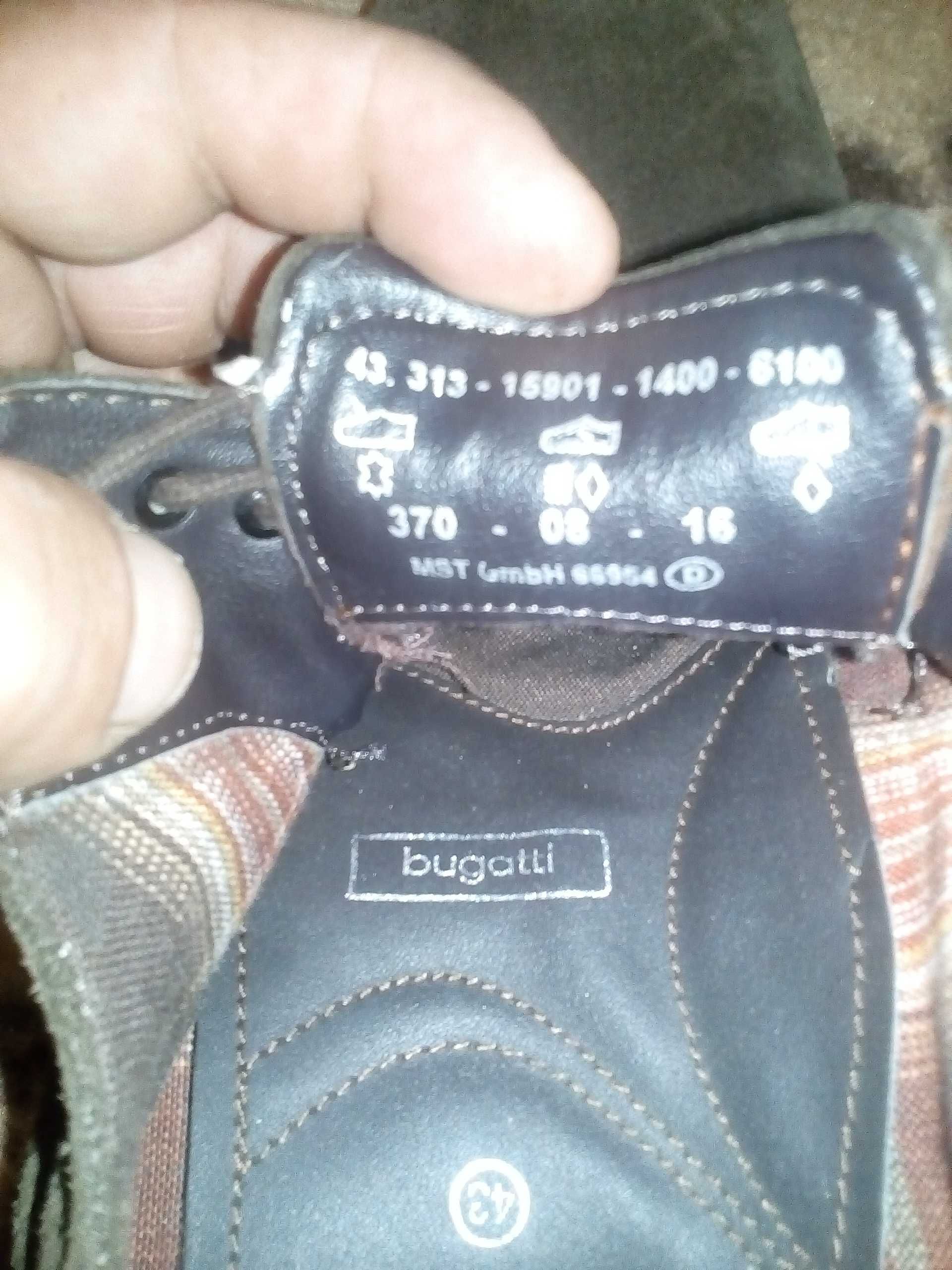 Туфлі чоловічі Bugatti 42 розмір