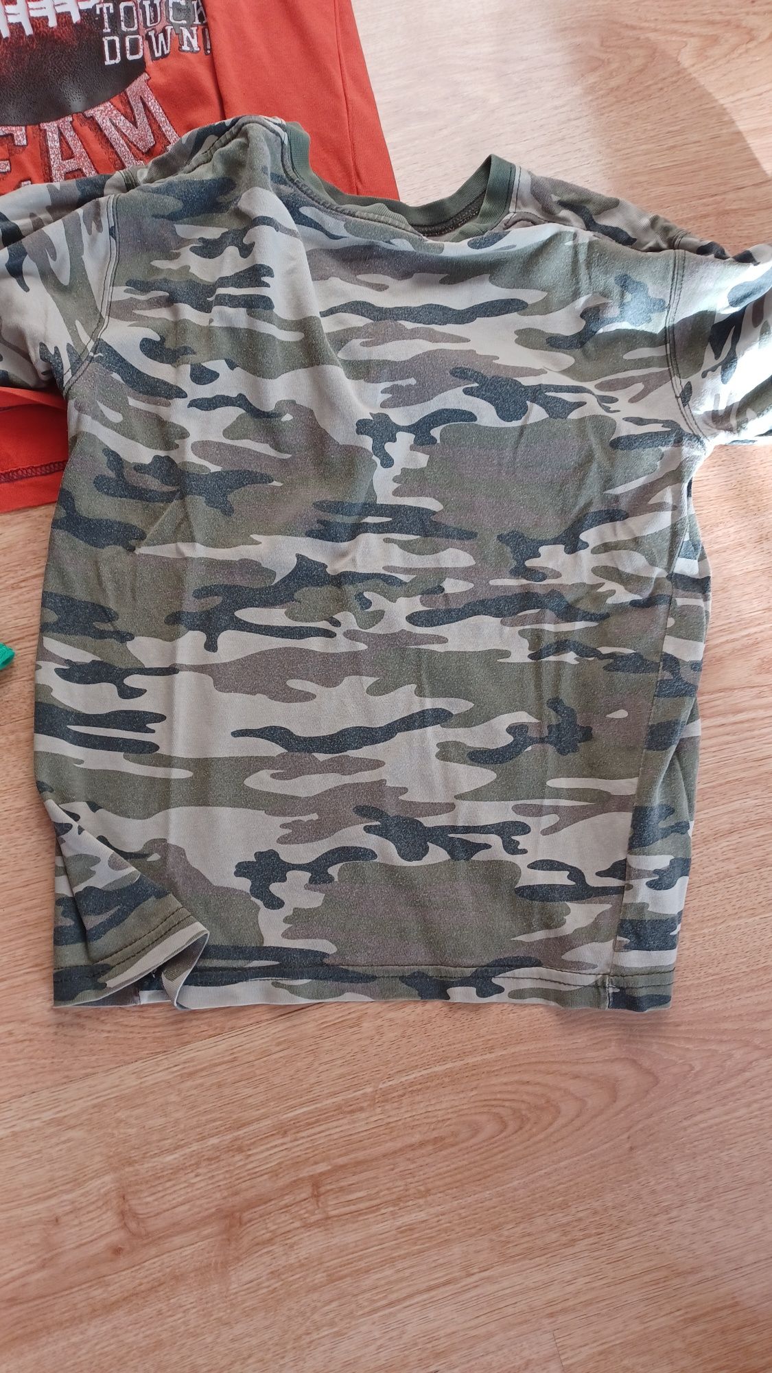 7sztuk koszulek t-shirty 128