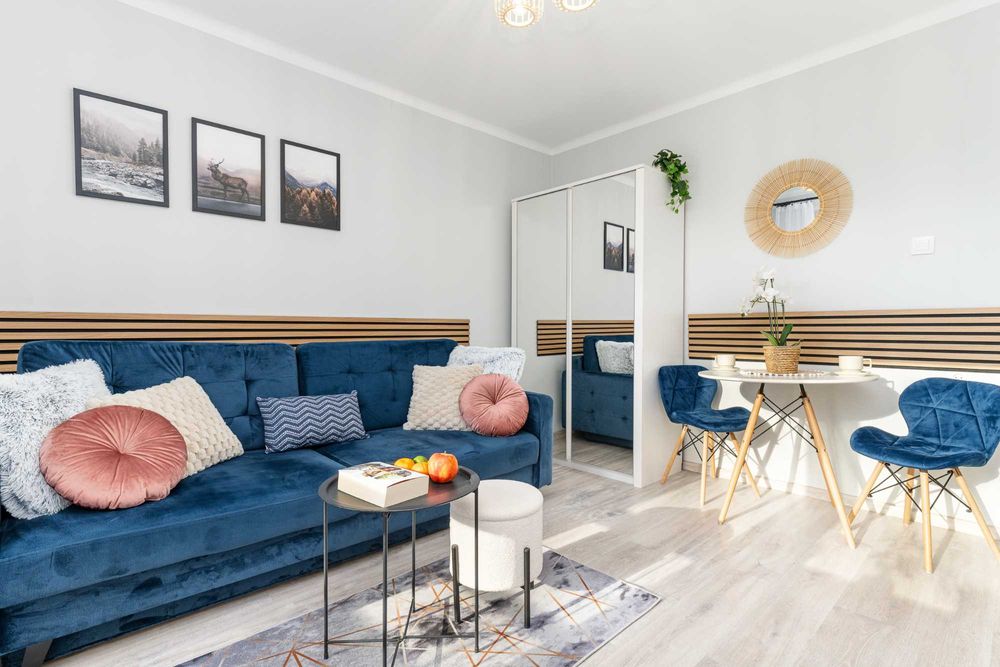 Kawalerka z balkonem,2 piętro,Niski blok,Osiedle Piastowskie,BEZPOŚRED