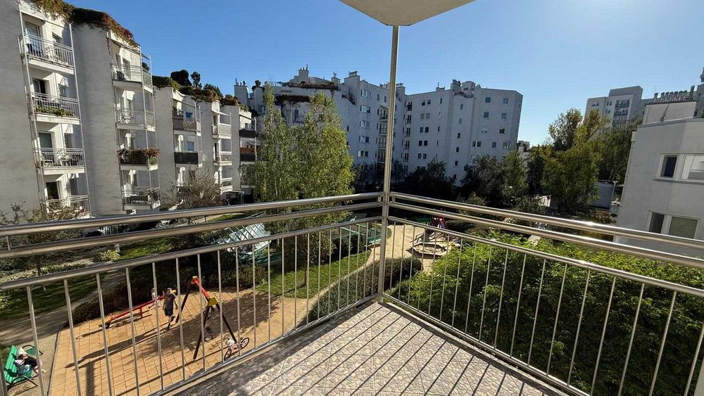 Metro Natolin. Pokój 15-25m2 (dziewczynie) w mieszkaniu 53m2 z garażem